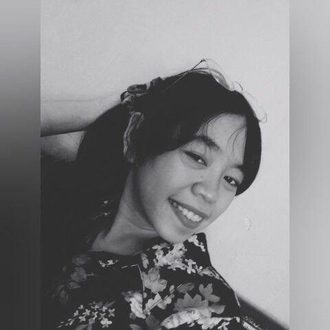 ika candra profile icon