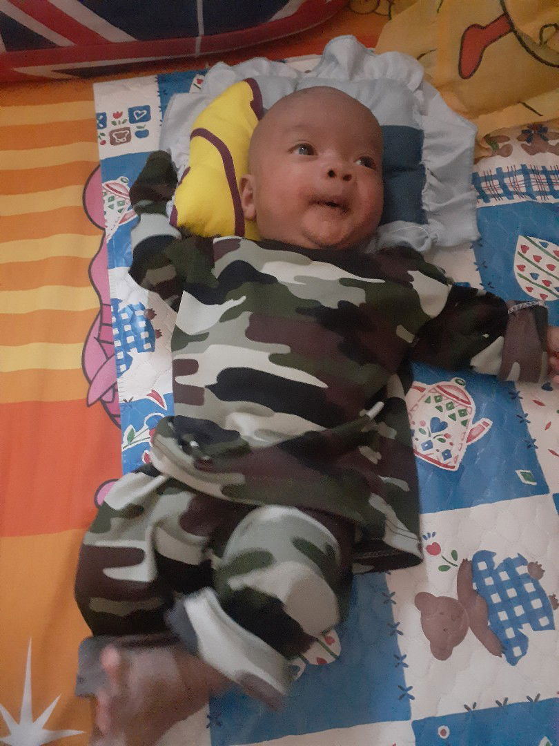 อิ๊'ณ๊อง เม ร้อยสิบ'บ เดก'บาสหนึ่งสองห้า profile icon