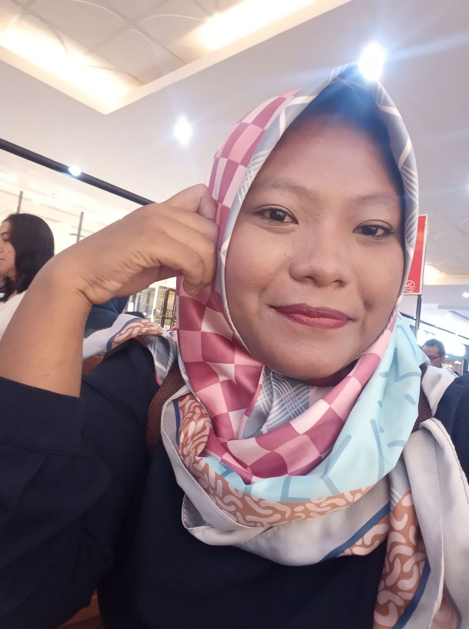 Tini Handayani3004 profile icon