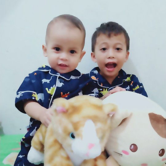 Rhinie Fitriyani Al-ayyubi profile icon