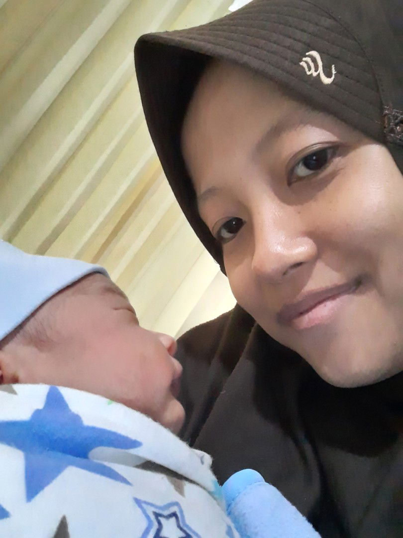 nurkomala profile icon