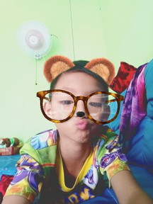 Kamu Hana memberiku kesempatan mengenalmu tapi tidak untuk mu