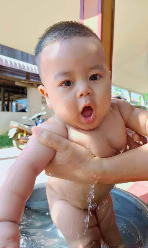 ไอซ์ ไอซ์ profile icon