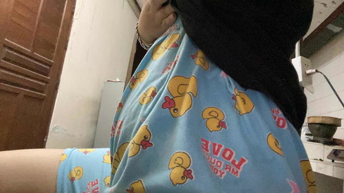 อยากถามแม่ๆหน่อยค่ะ พอดีว่าพึ่งจะเป็นท้องแรก มีการแพ้ท้องหนักมากค่ะควรทำดีค่ะ