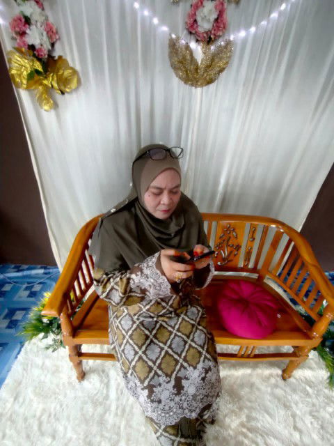 Khairun Nisak profile icon
