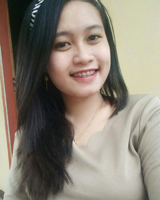 Risky Dwi Utami profile icon