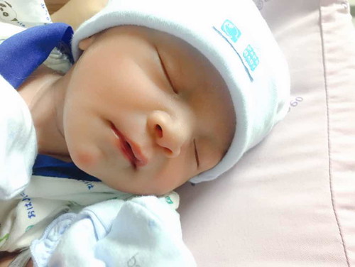 จากทีมพฤษภา แต่กันแตกเมษาเฉย?