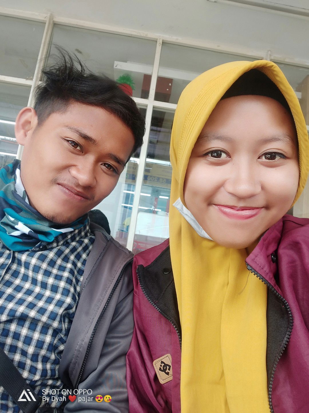 dyah ayu profile icon