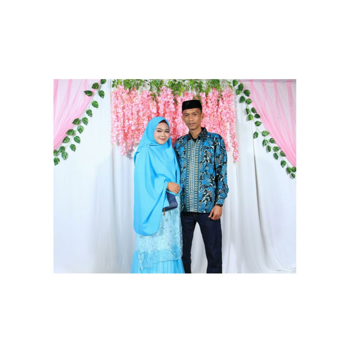 Sri Wahyuni profile icon