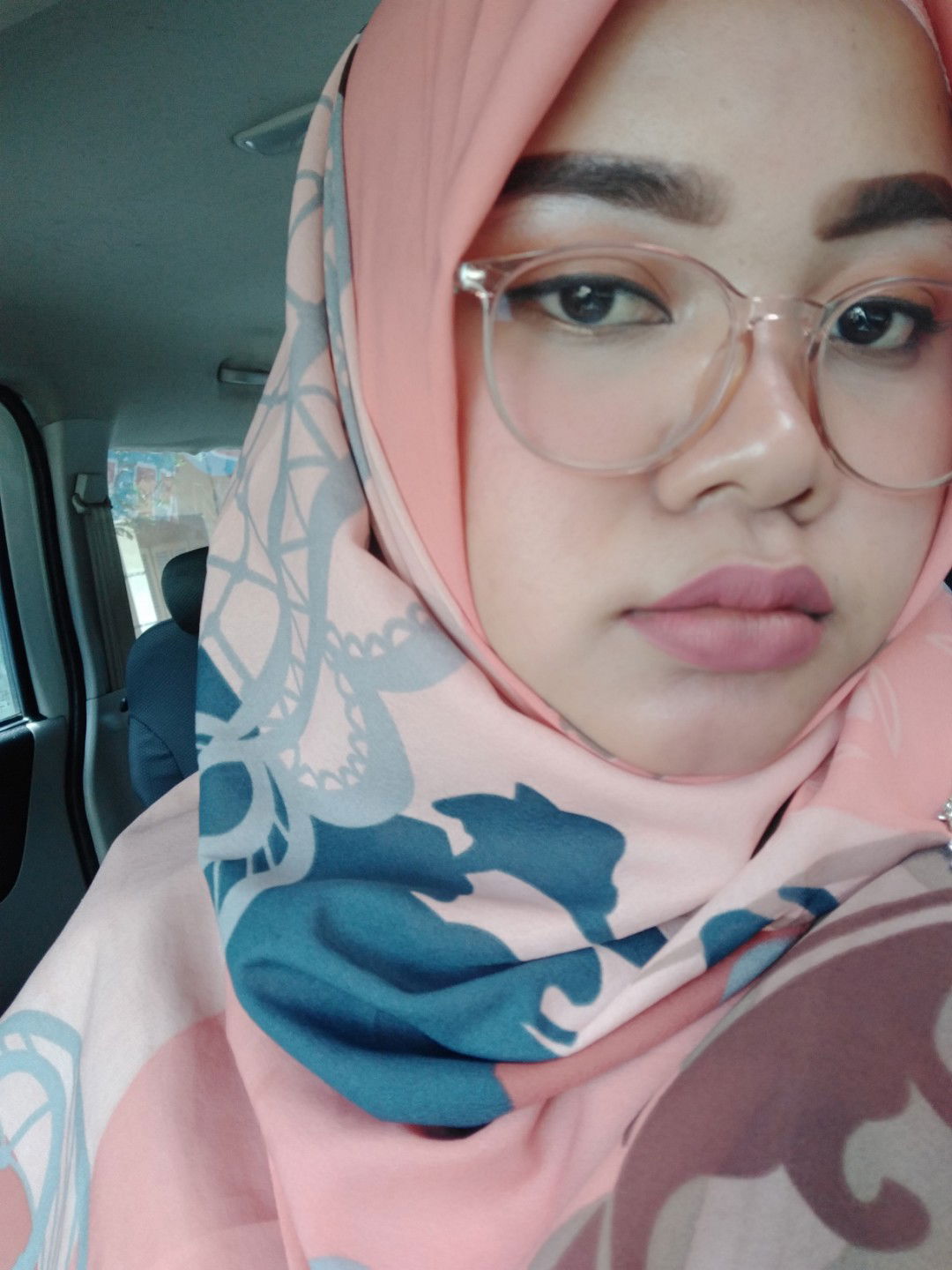 sintya Tya profile icon