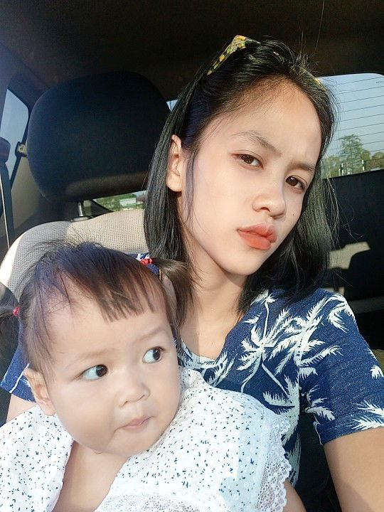 แม่การ์ตูนน้องใบตอง profile icon