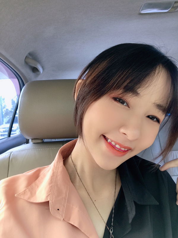 แก้ว 'เกล้า profile icon