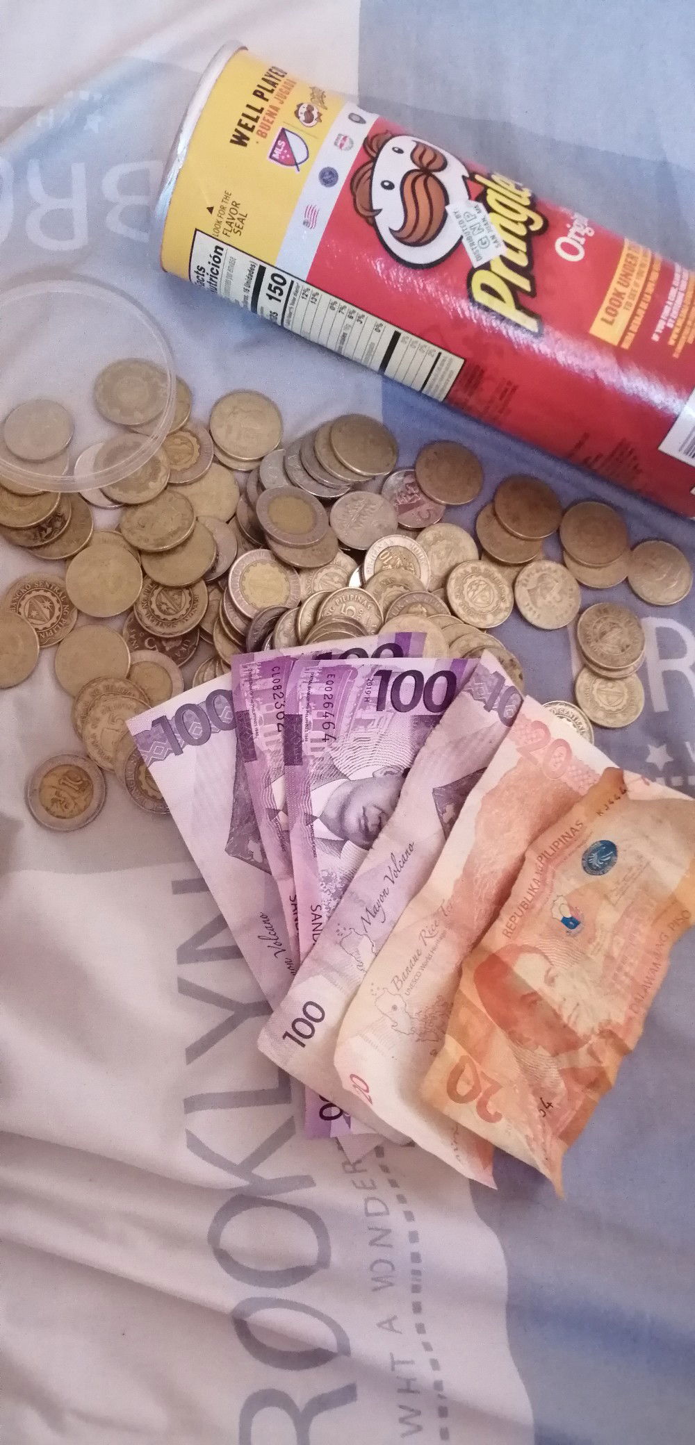 Pakonti-konting ipon for Baby