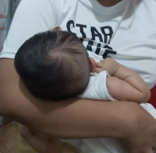 Hi mga momshie! Any tips para sa manipis na hair ni baby?