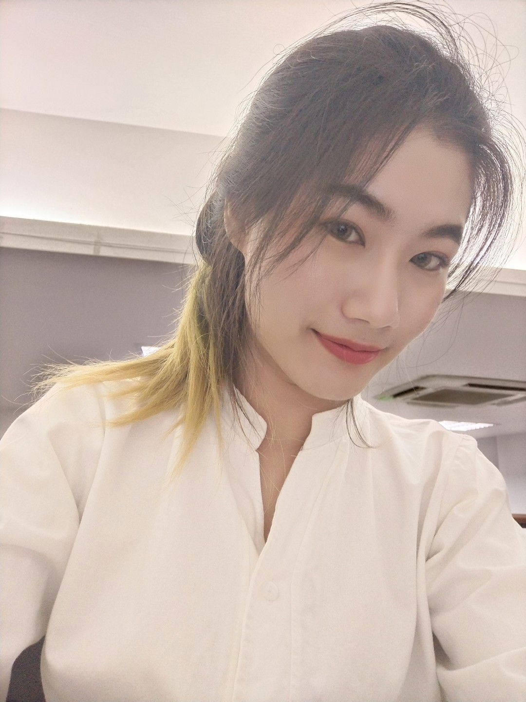 Chanakan Monprasart profile icon