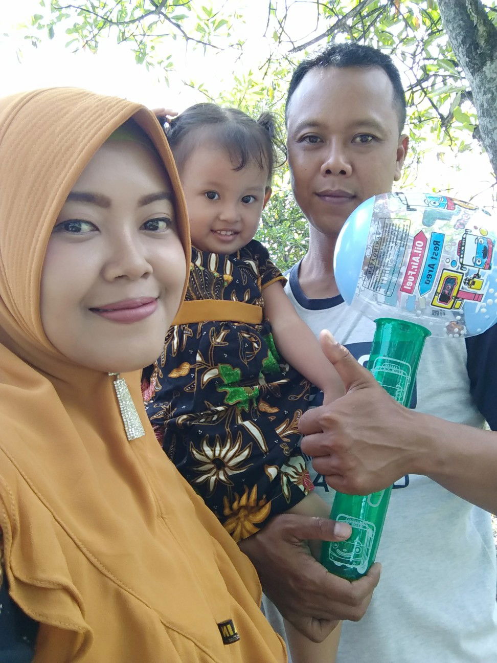 Ayu Rahmawati profile icon