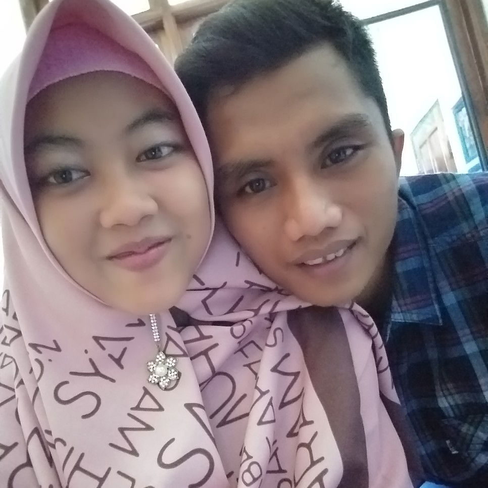 Devi Novita profile icon