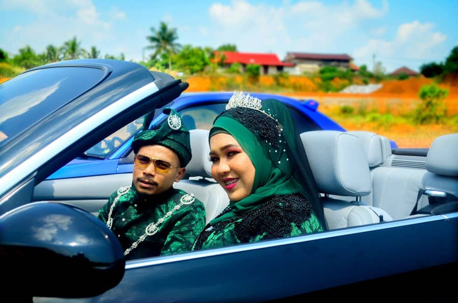 suraya selamat profile icon