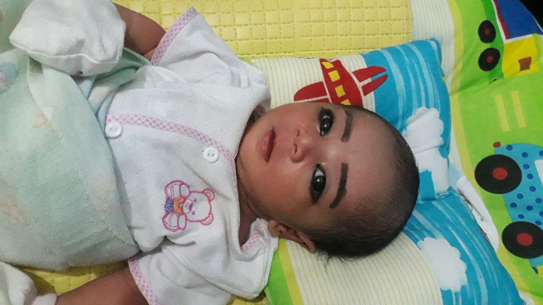 terlalu senang dengan si jagoan