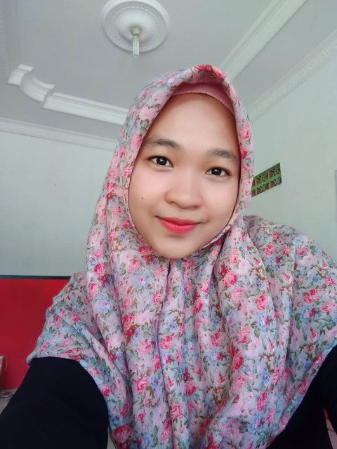 Dwi Aristy profile icon