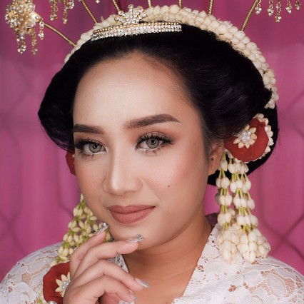 chyntiariyadi profile icon