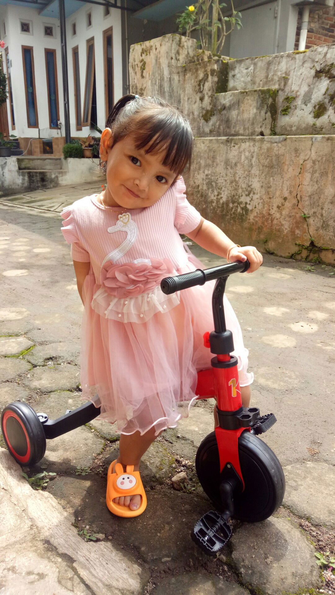 Ken Saifuddin profile icon