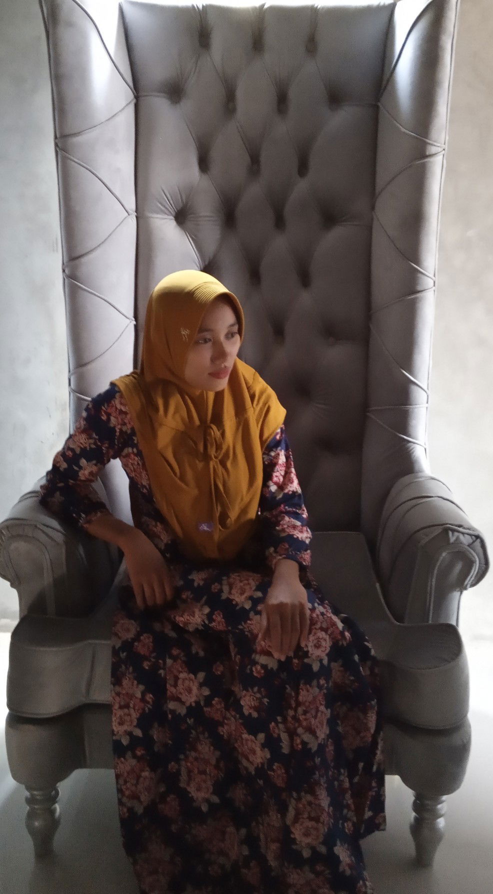 Eva Retno profile icon