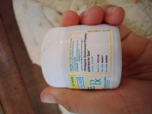 hi mg mommy mag tatanong po sana ako. kasi yung binigay saakin ng health center ng ferrous.parang expired na? pwede po bayan?