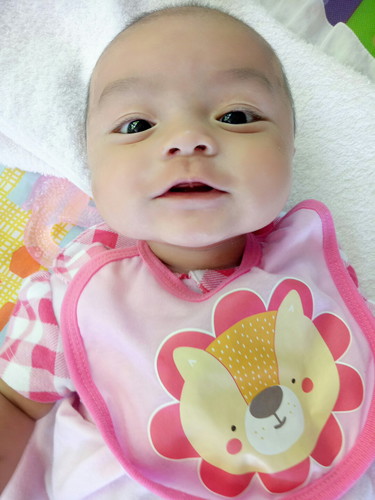 น้องแตงกวา4เดือนคุยเก่งมากค่ะ