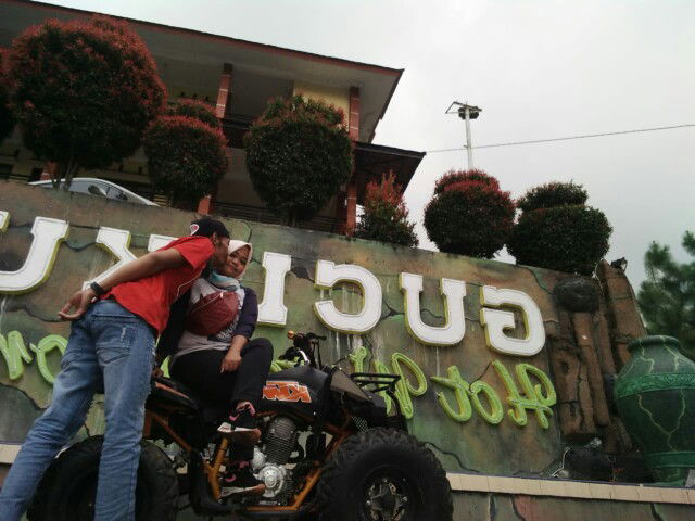 Suci Mulyani profile icon