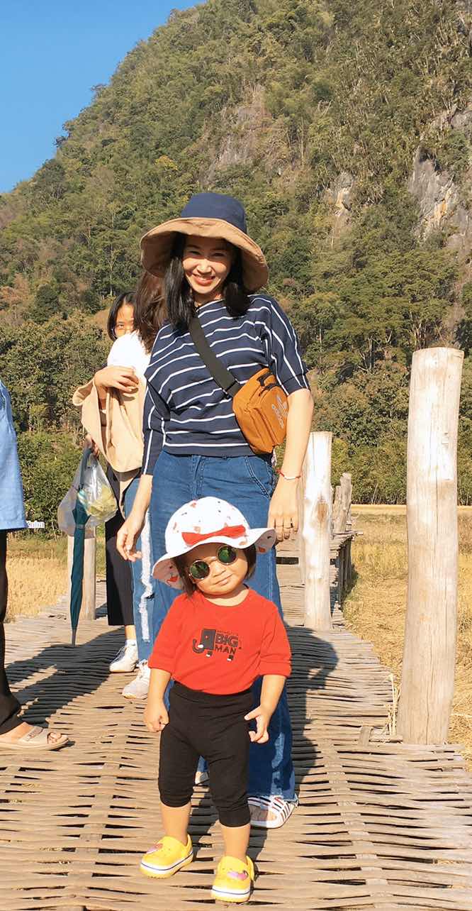 ลูกกินนมน้อย