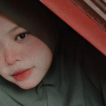 Siti Nuraeni profile icon