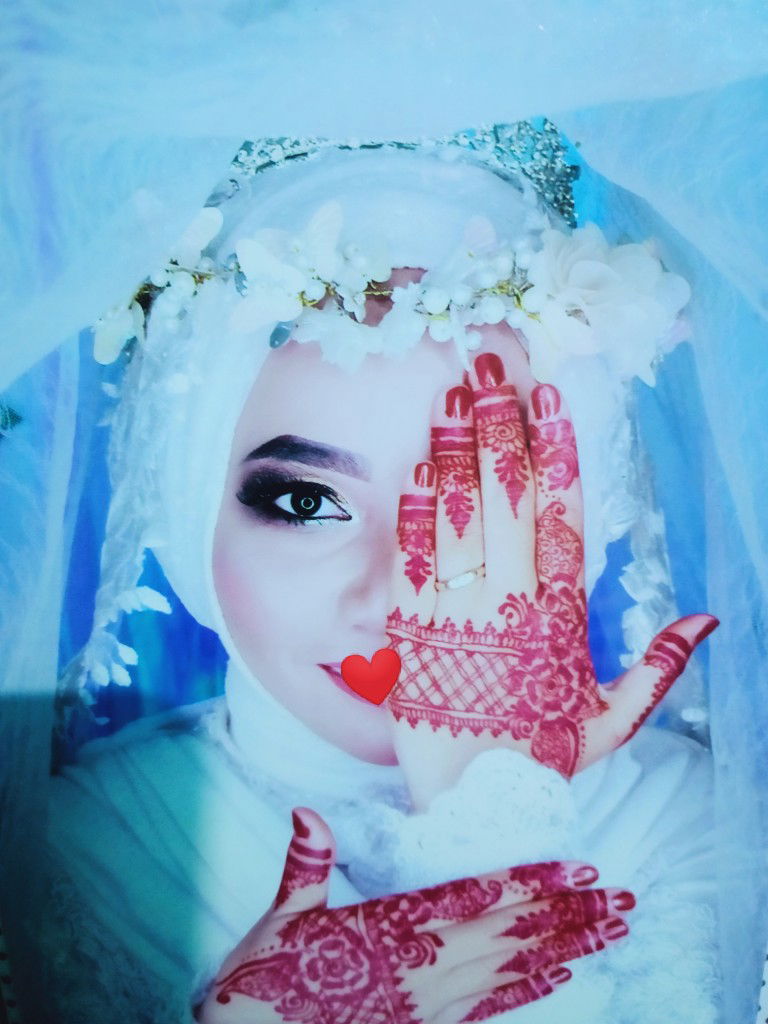 Siti ati rohmatun profile icon