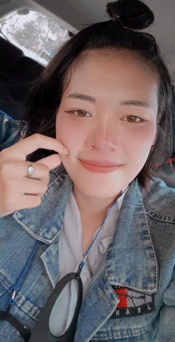 น้ำ ฝน profile icon