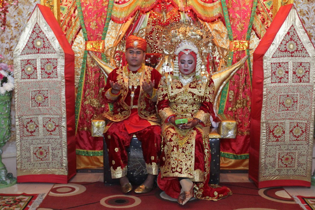 ULi Yuliani profile icon