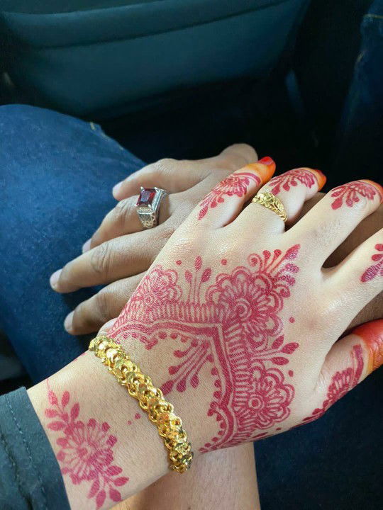 FatiaLee profile icon