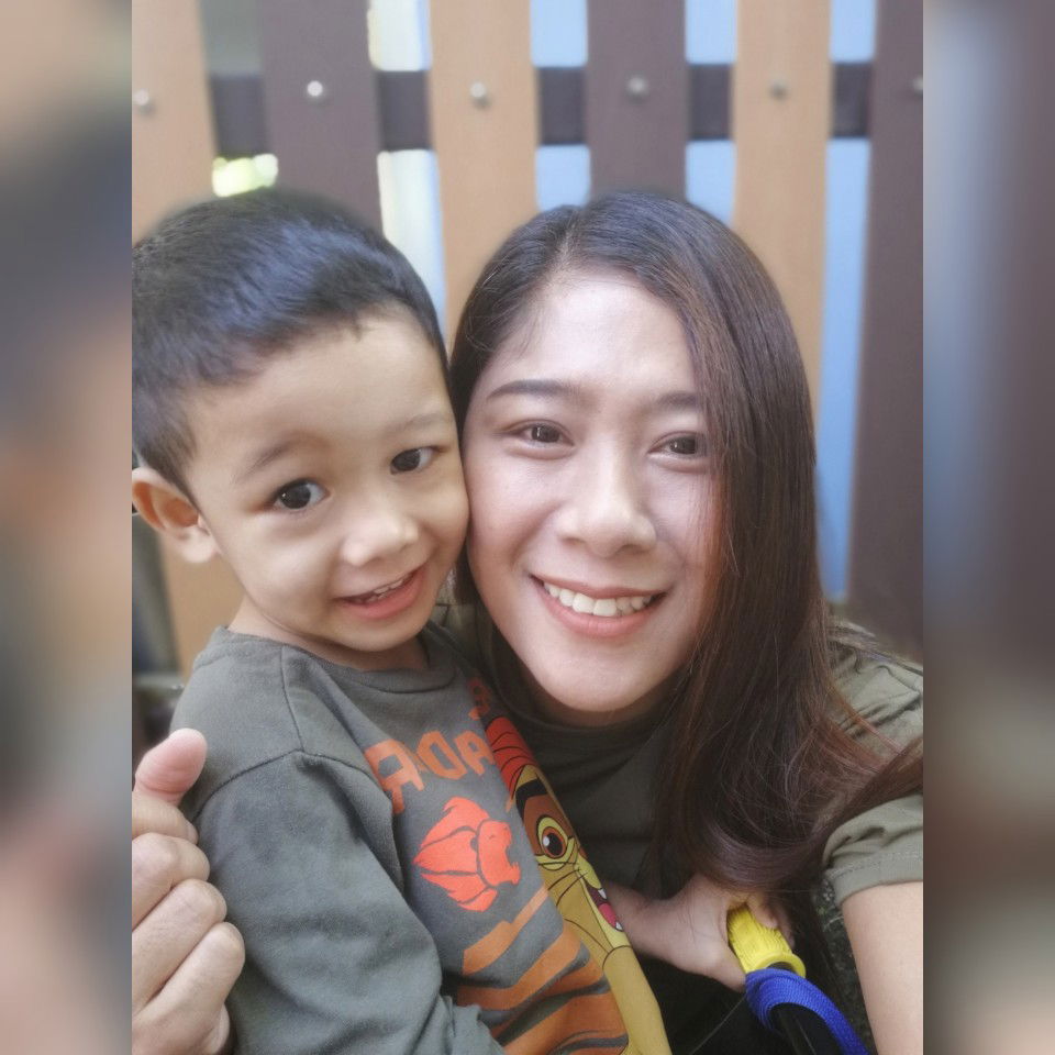 Khun Nuch MN profile icon