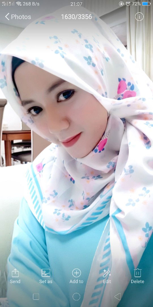 Elin Suparlina profile icon