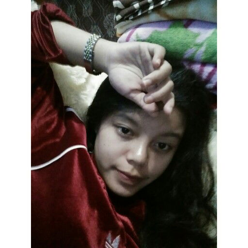 putri rina profile icon