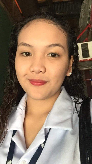 Chloe Cacho Ibay profile icon