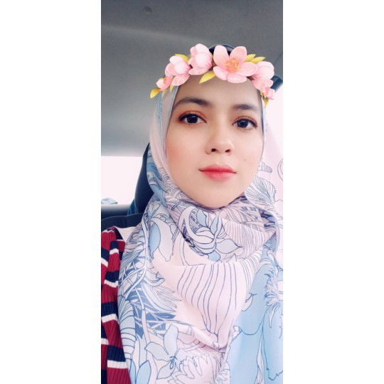 Bella Luna profile icon