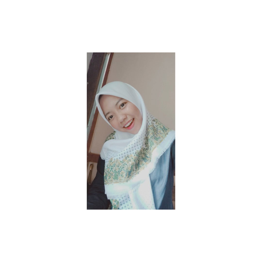 Isnaeni Marselina profile icon