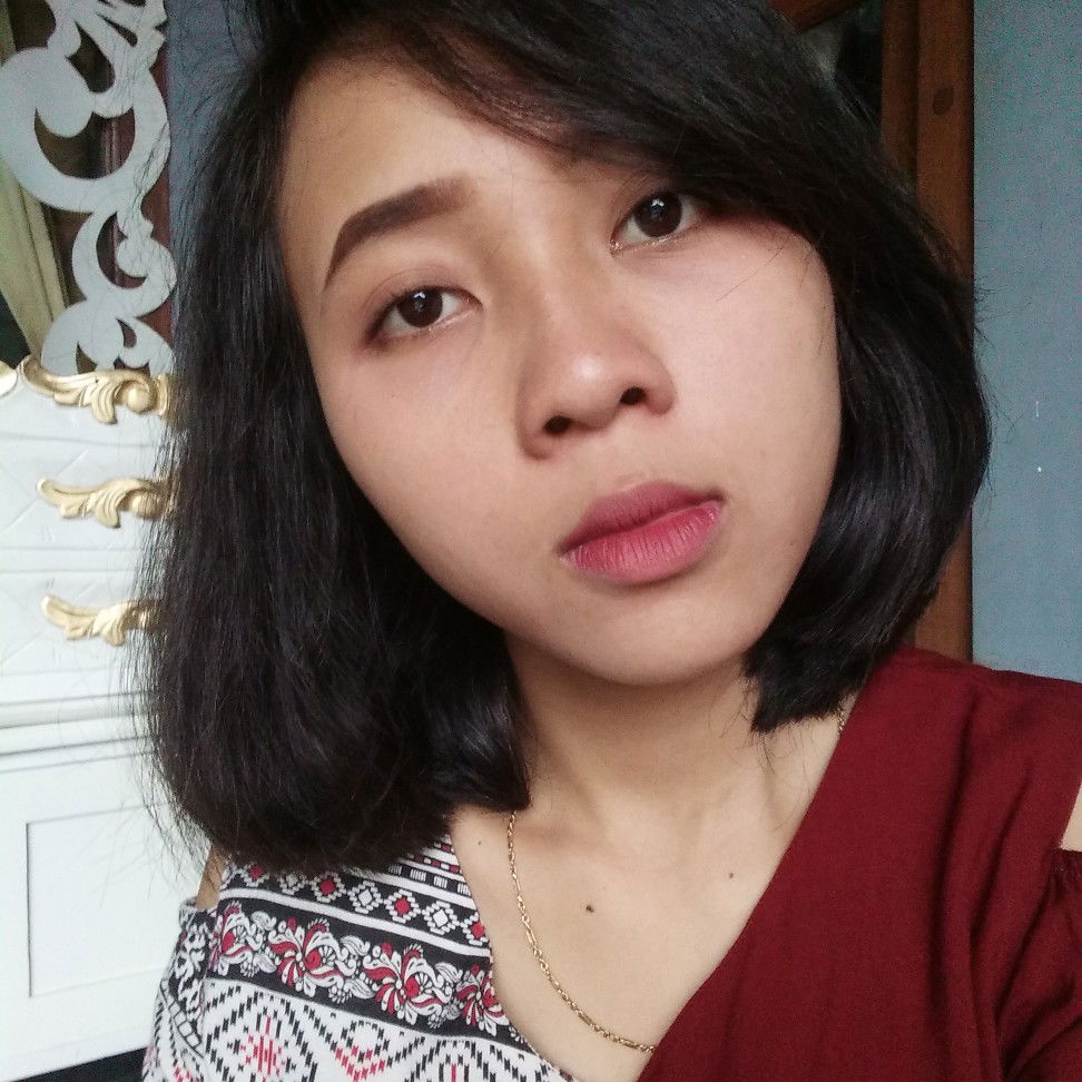 adik tias dian damayanti profile icon