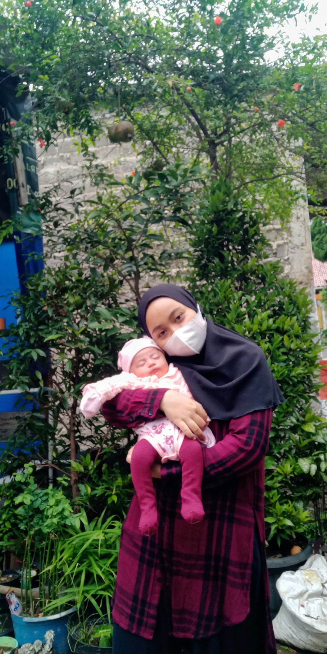 rahmawati nur pratiwi profile icon