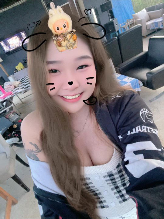 Sirirat Mompanyo profile icon