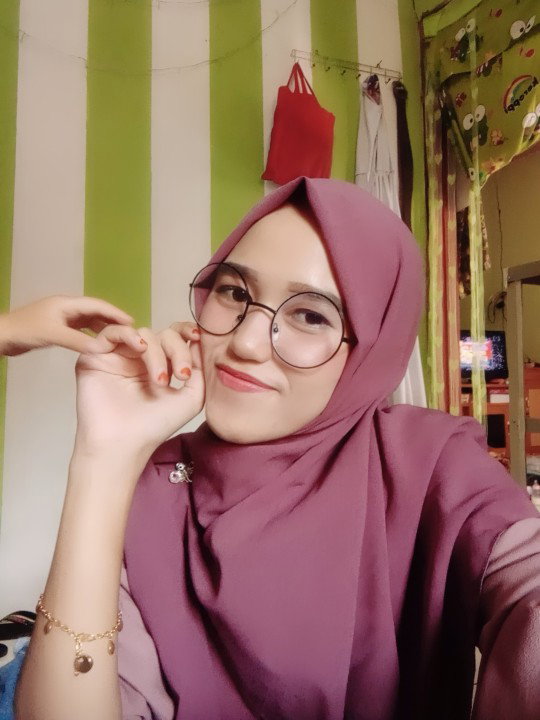 Desy RatNasari profile icon