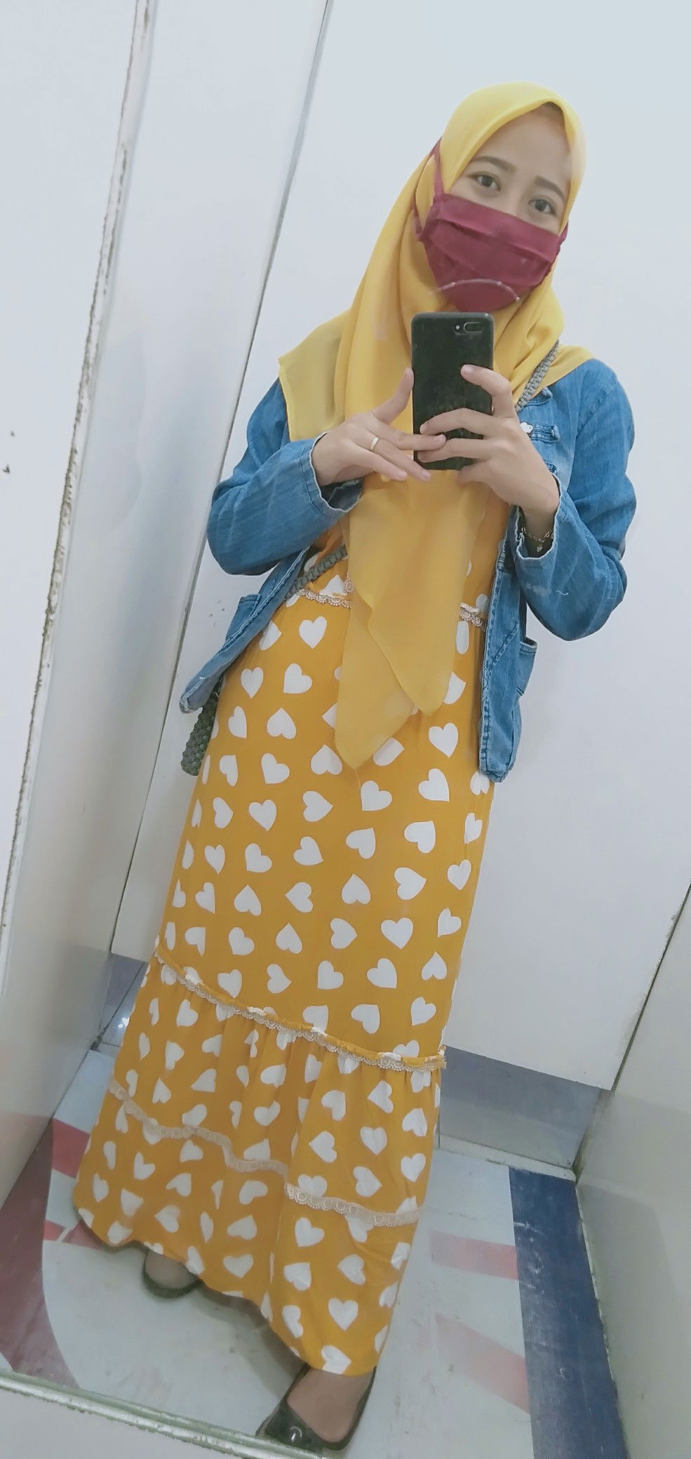 eka tri erawati profile icon