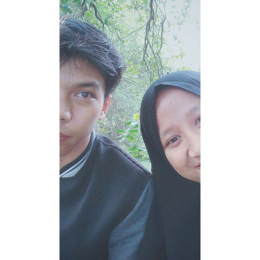 Kiki Cahyani profile icon