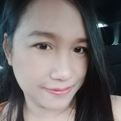 Paweena profile icon