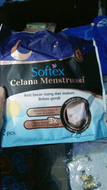 softex celana menstruasi